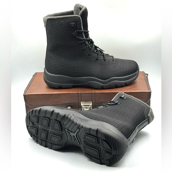 Air Jordan Future Boot \'Black Dark Grey\' Authentic Nike Jordan Future Boots Black Blk Dark Grey  main image 2